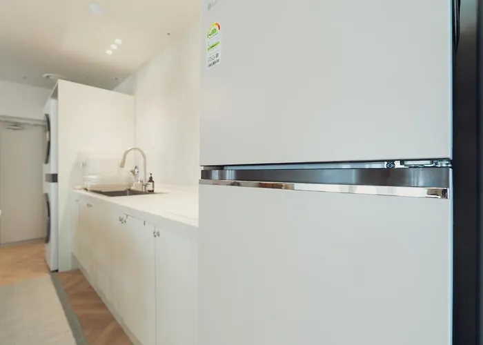 The 23-ravenna, Big Rooms, 6beds, 2bath, Family Suite, 명동8분, 을지로, 동대문, 경복궁, 광화문 도보 여행 Apartment