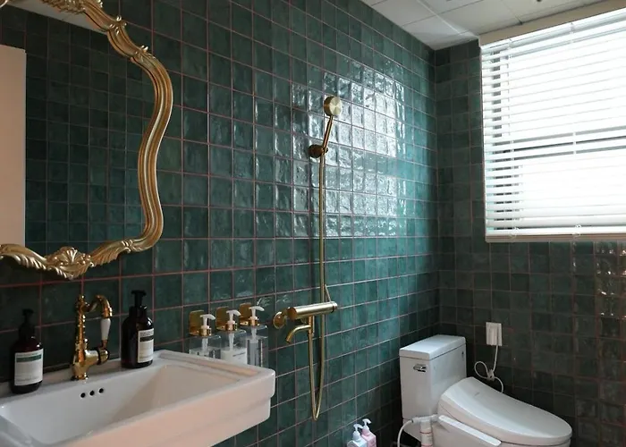 The 23-ravenna, Big Rooms, 6beds, 2bath, Family Suite, 명동8분, 을지로, 동대문, 경복궁, 광화문 도보 여행 Apartment Seoul